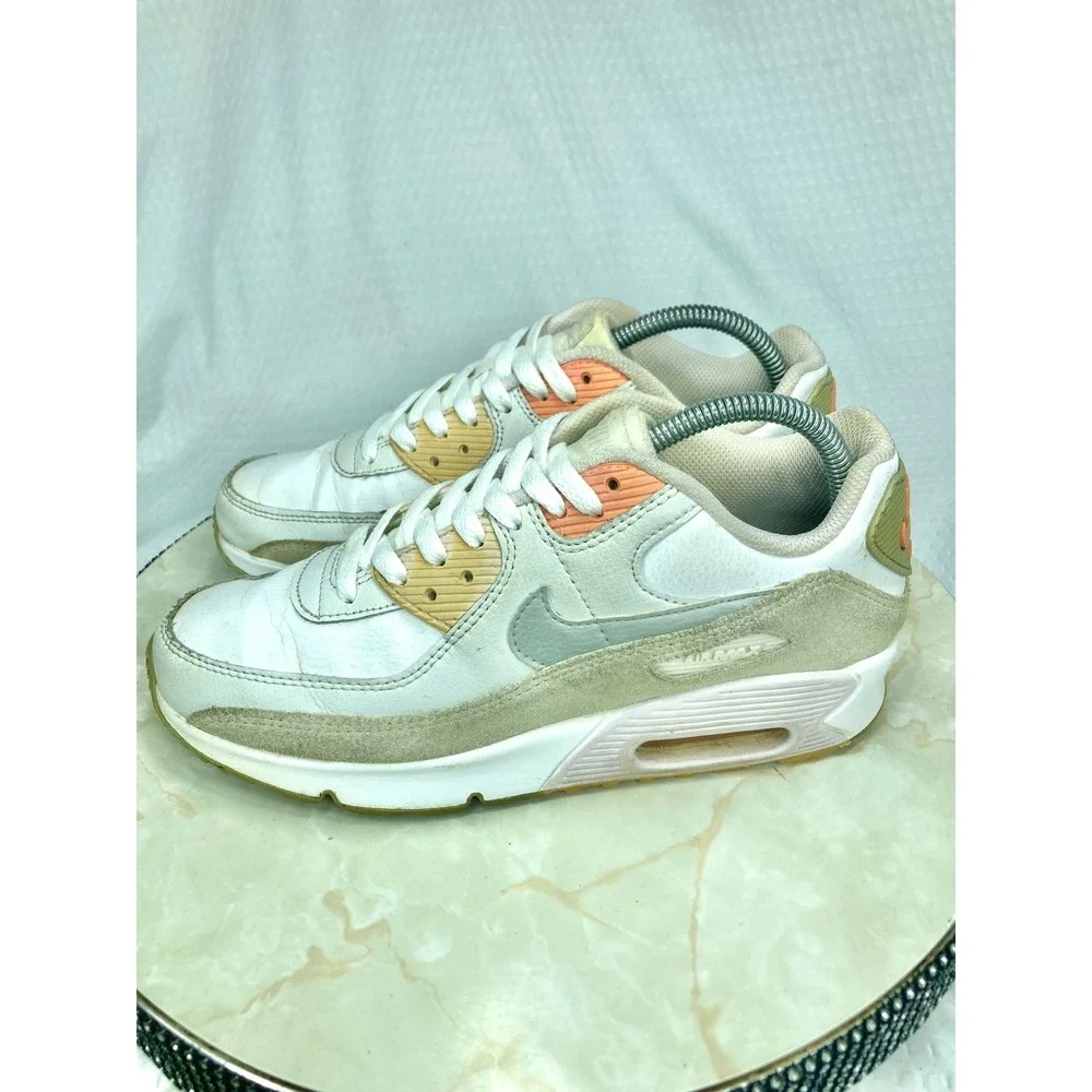 Nike Air Max 90 Low Top Shoes Women 8 White Tan Coral Streetwear Sporty Sneakers